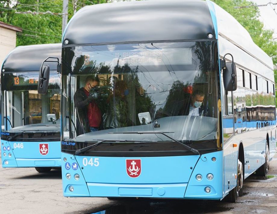 «Вінницька транспортна компанія» випустила на лінію два тролейбуси власного виробництва VinLine