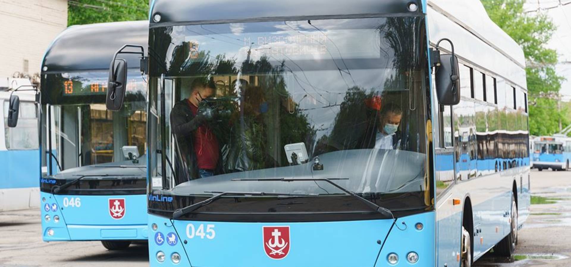 «Вінницька транспортна компанія» випустила на лінію два тролейбуси власного виробництва VinLine