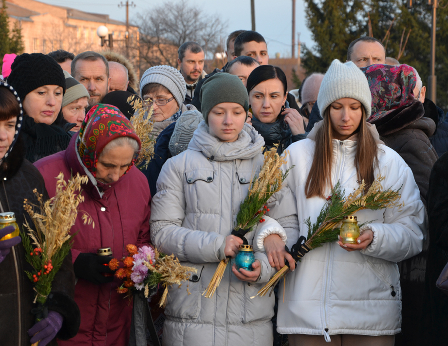 Молитвою у Хмільнику вшанували пам'ять жертв голодомору