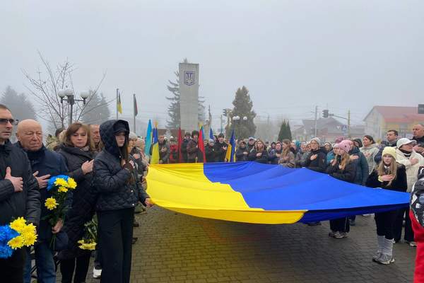 Photo 2025 11 21 12 48 18