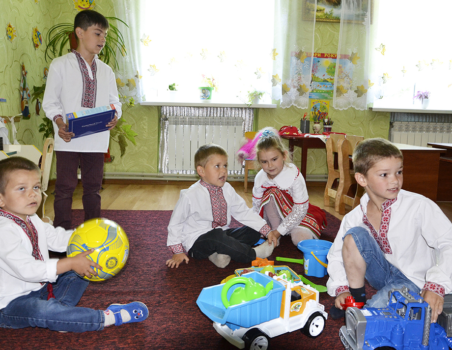 Діти - безцінний скарб , наша радість і наше майбутнє