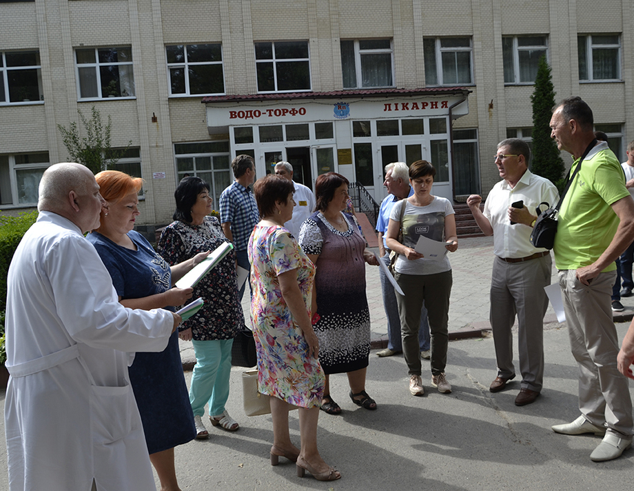 Прес-тур: "Моя Вінниччина" на Хмільниччині. У „Поділлі” оздоровлюють людей і лікують дерева