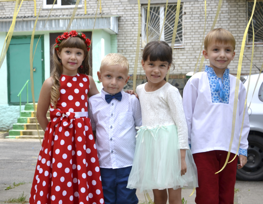 Співали, танцювали -  День двору відзначали