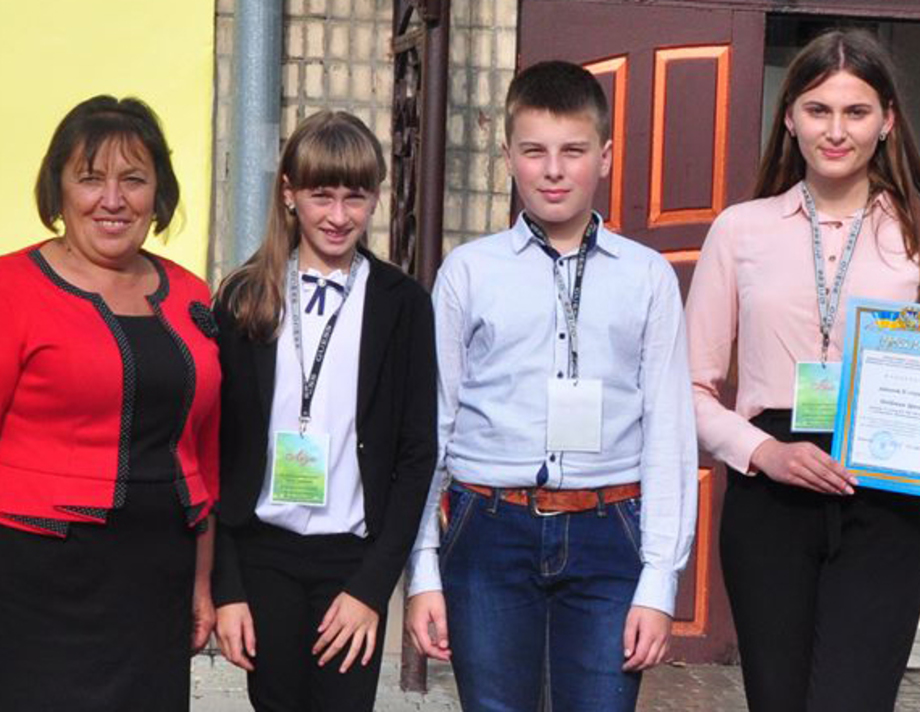 Юні дослідники  гідно представили  Хмільниччину