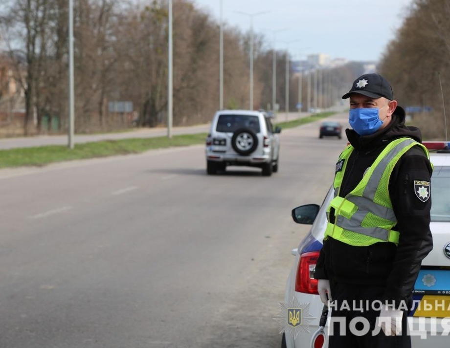 40 адміністративних протоколів за порушення правил карантину склали поліцейські на Вінниччині