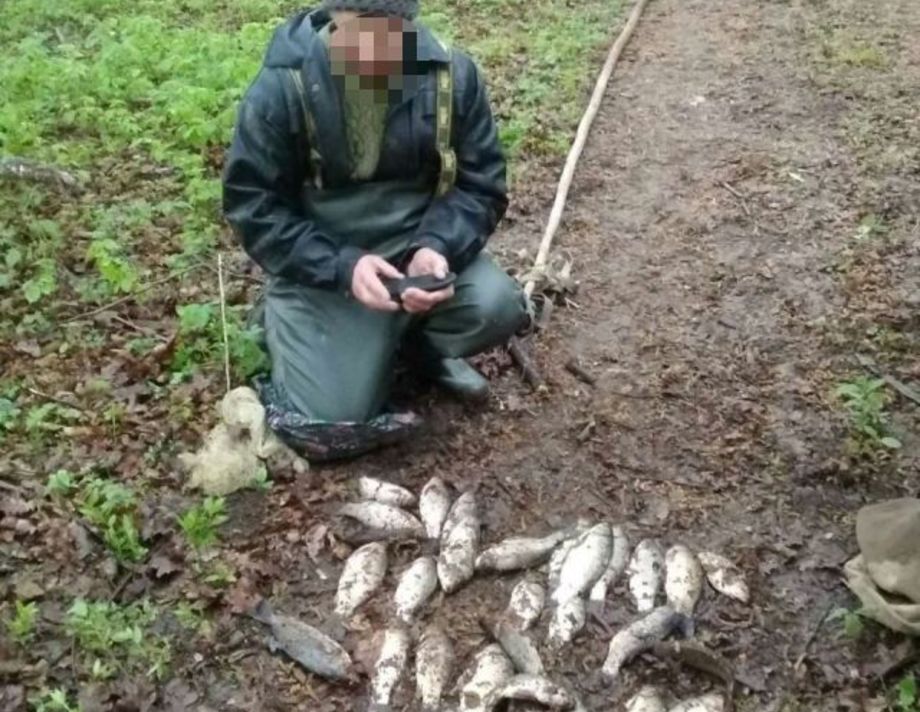 Рибних браконьєрів затримали у селах Великий Остріжок та Лелітка на Вінниччині