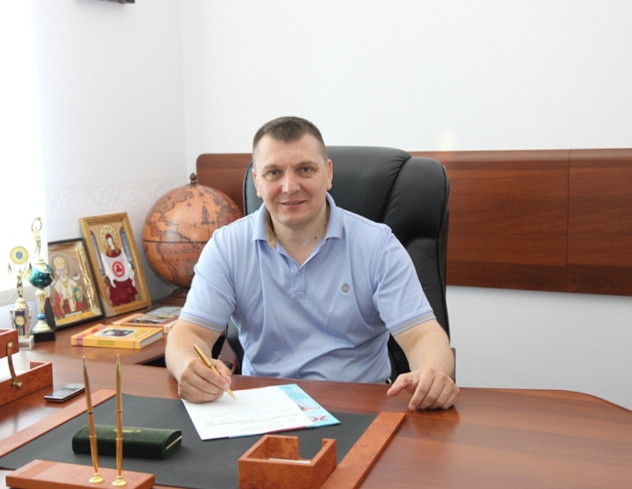 Почесною відзнакою та Грамотою Верховної Ради України нагородили Миколу Юрчишина