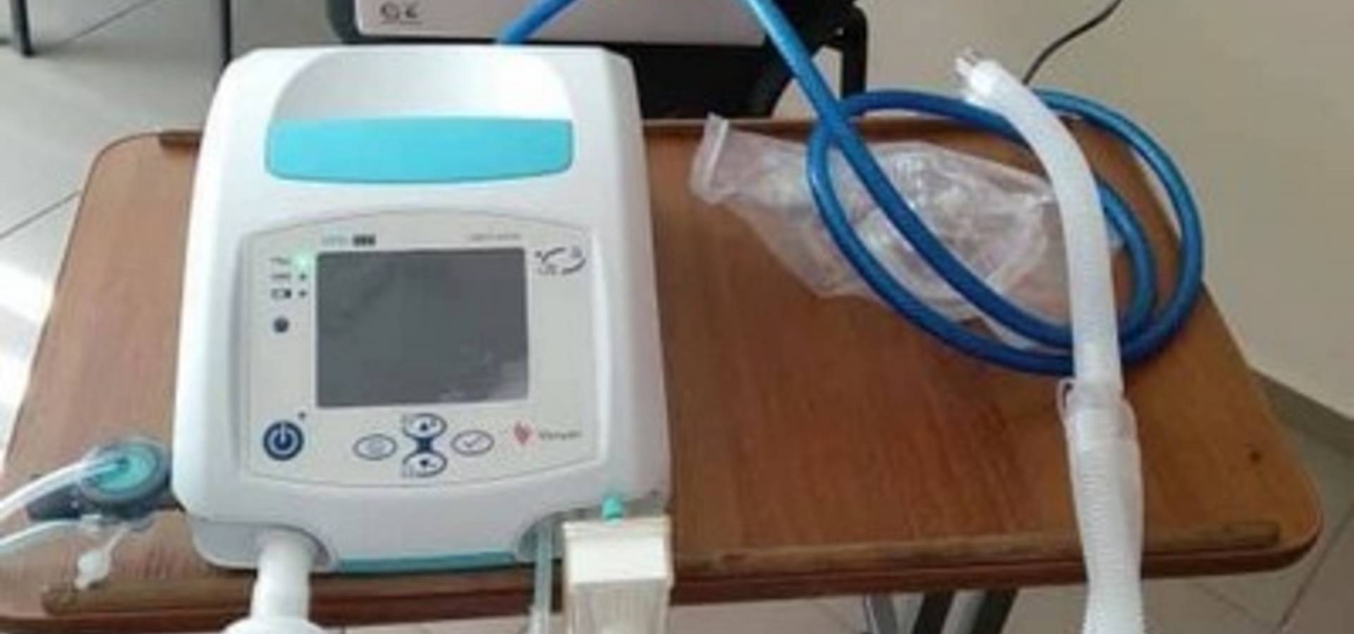 27 апаратів штучної вентиляції легенів МОЗ розприділило на лікарні Вінниччини