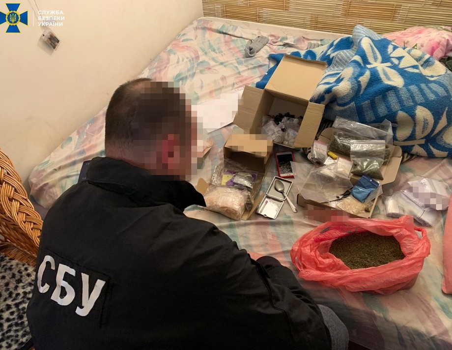 СБУ затримала  угруповання, яке збувало наркотики у 15 областях України