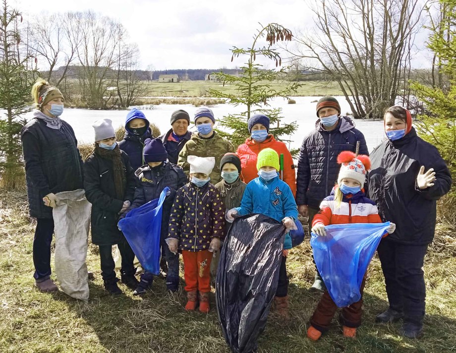 В селі Думенки на Вінниччині провели екологічну акцію «Річка просить допомоги»