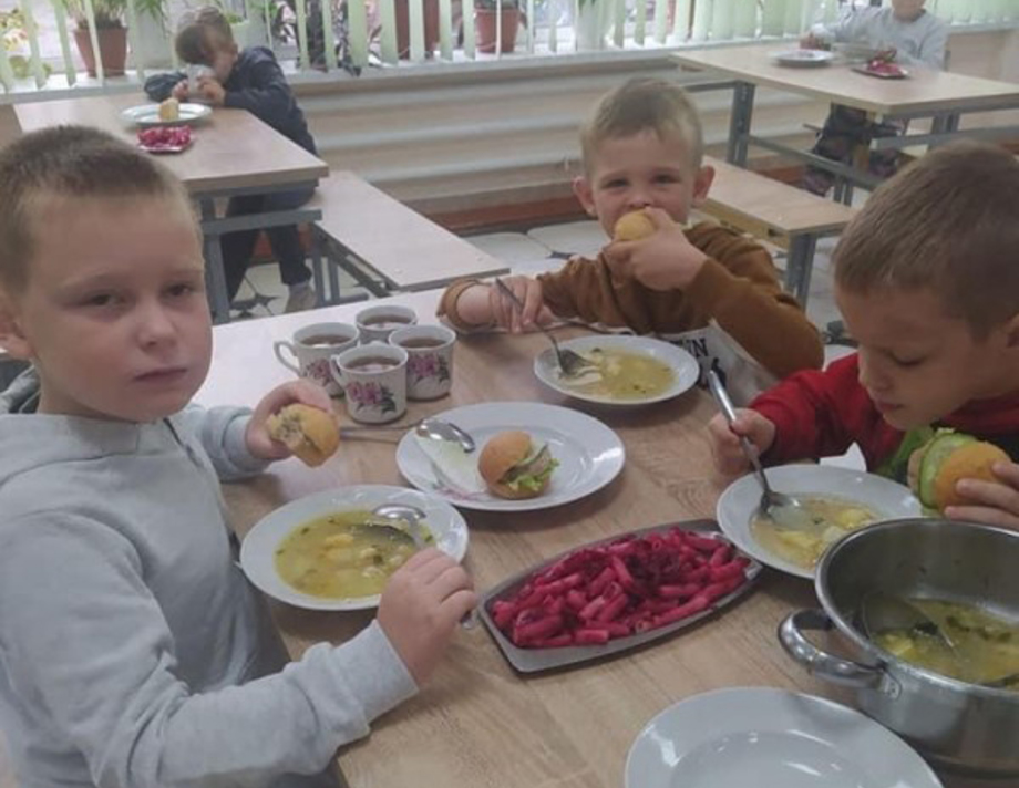 Школи Хмільницької громади на Вінниччині отримали нове харчування
