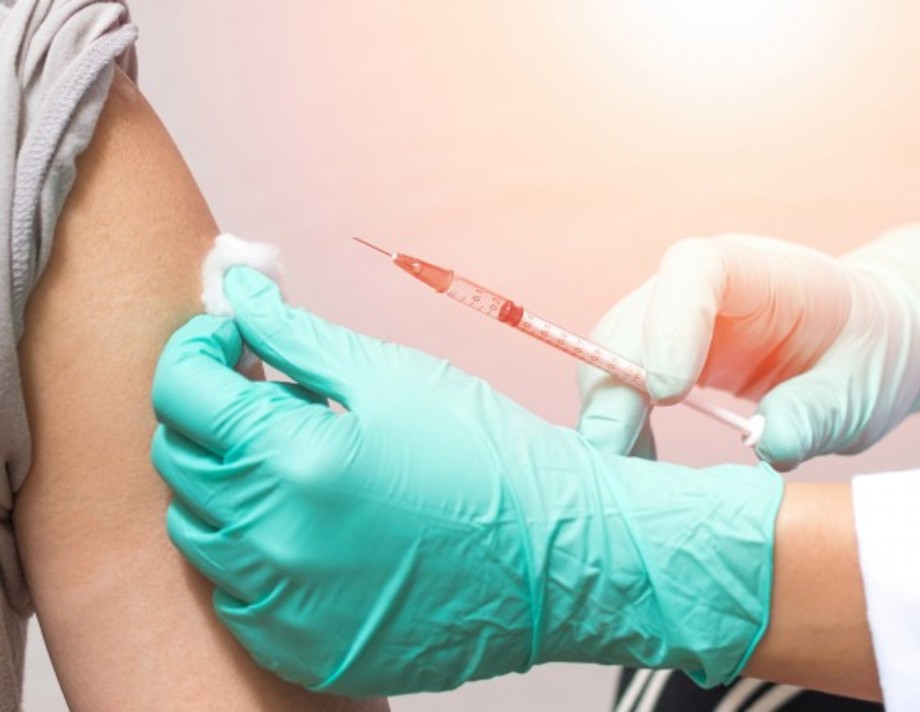 Кількість вакцинованих у Хмільнику зростає