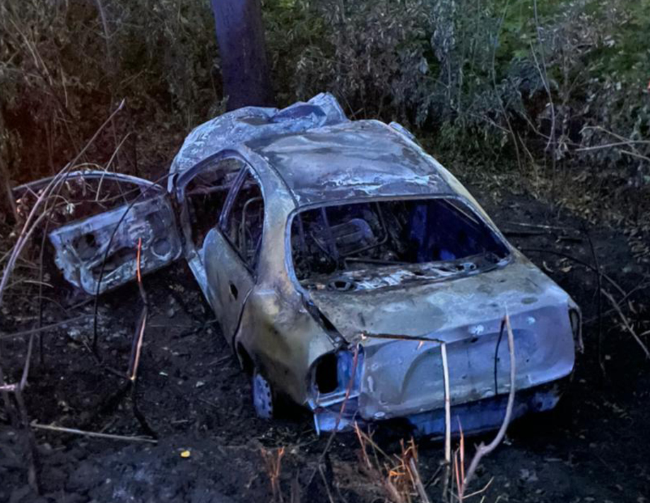 На Вінниччині у ДТП загорілась автівка. Є жертви та постраждалі