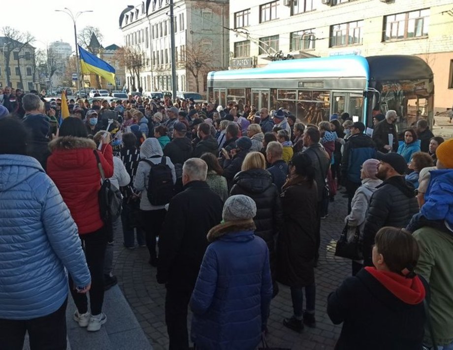 У Вінниці проходить акція проти щеплення та карантинних обмежень