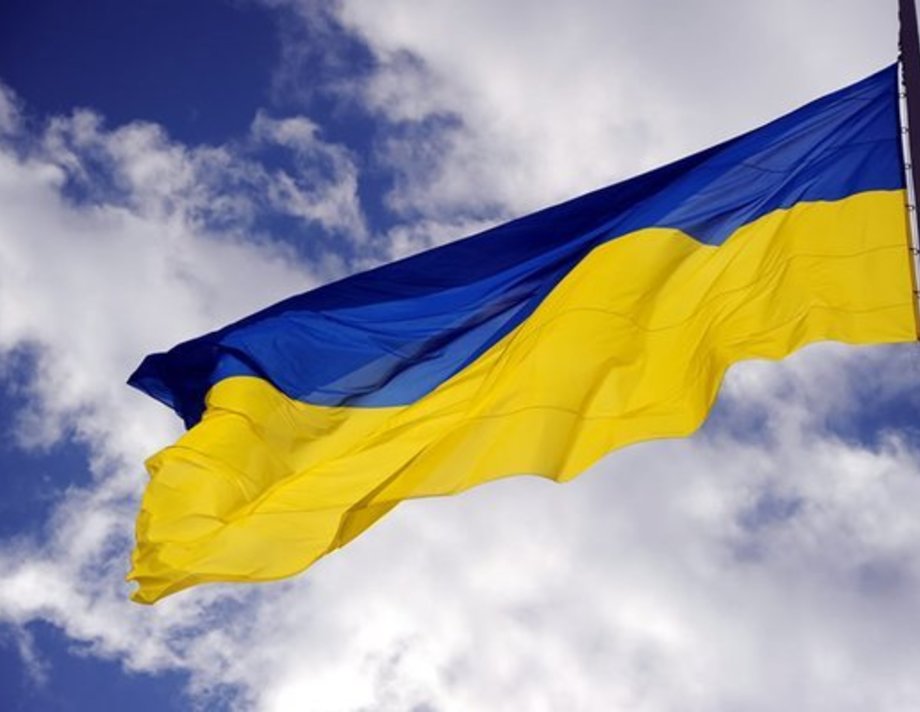 У Вінниці п'яний росіянин зірвав та викинув прапор України