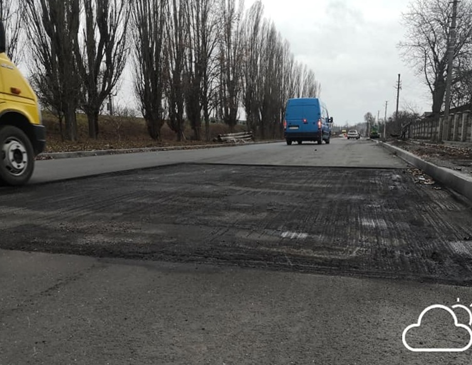 У Хмільницькому районі дорога за 13 мільйонів гривень розвалилась за 18 днів