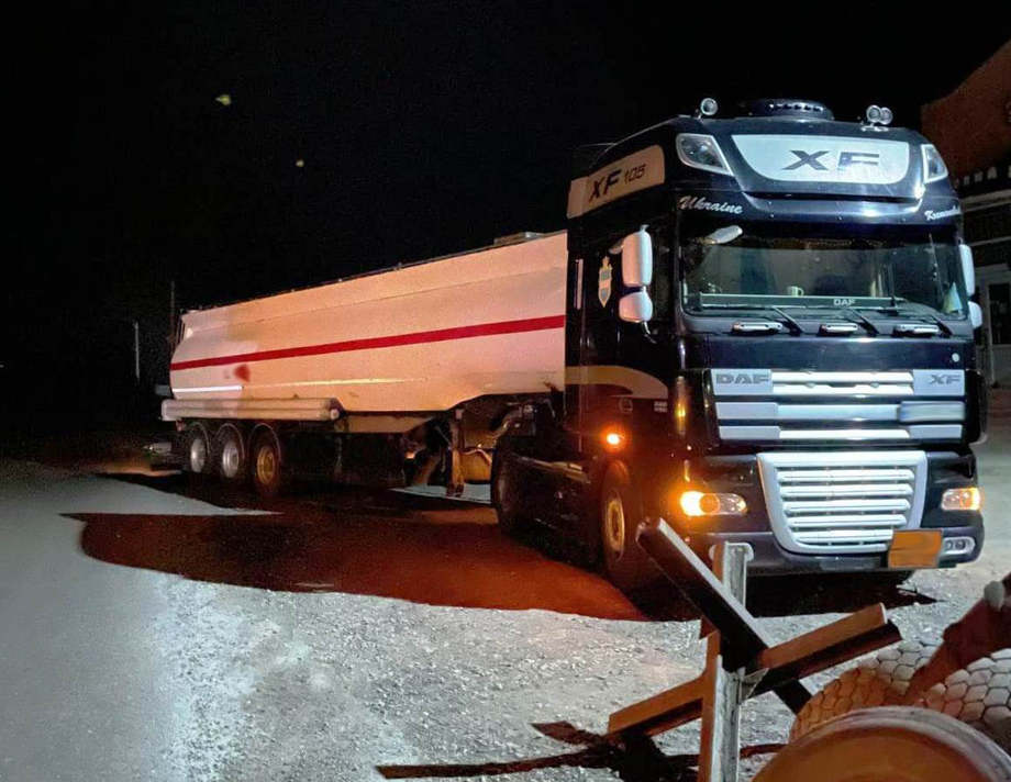 На Вінниччині 30-річний чоловік обстріляв вантажівку. Злочинця затримано