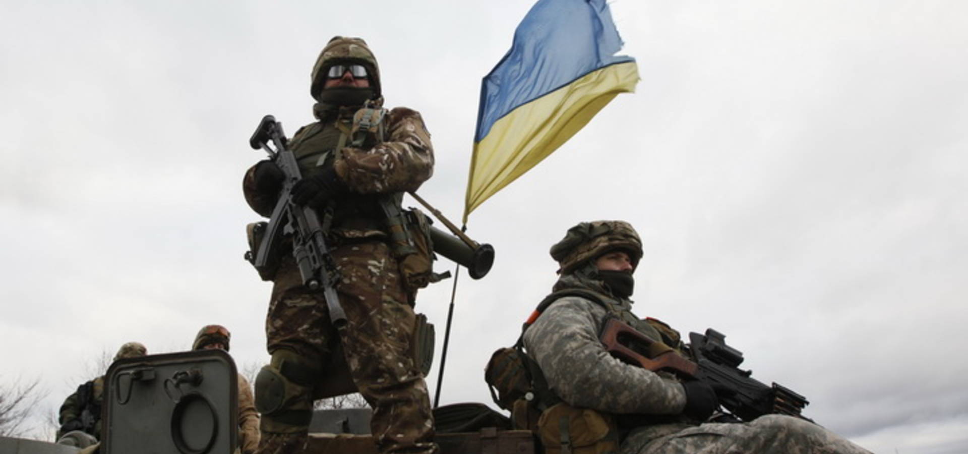 В Україні продовжили дію воєнного стану до 25 травня