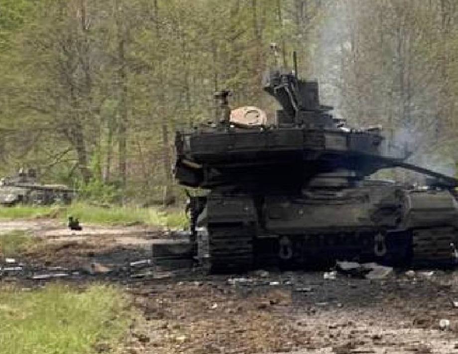 ЗСУ першими у світі знищили найсучасніший російський танк Т90М "Прорив"