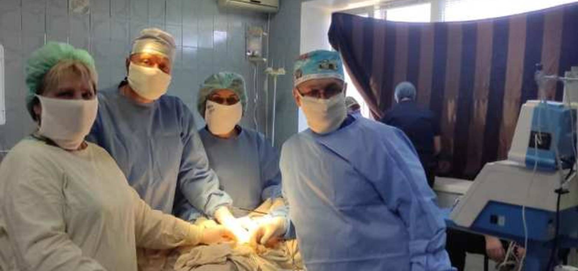 У Хмільницькій лікарні провели першу лапароскопічну гінекологічну операцію кісти яєчника