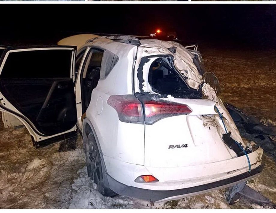 Автомобіль перекинувся на дах та загорівся: у аварії на Київщині загинула мешканка Хмільницького району