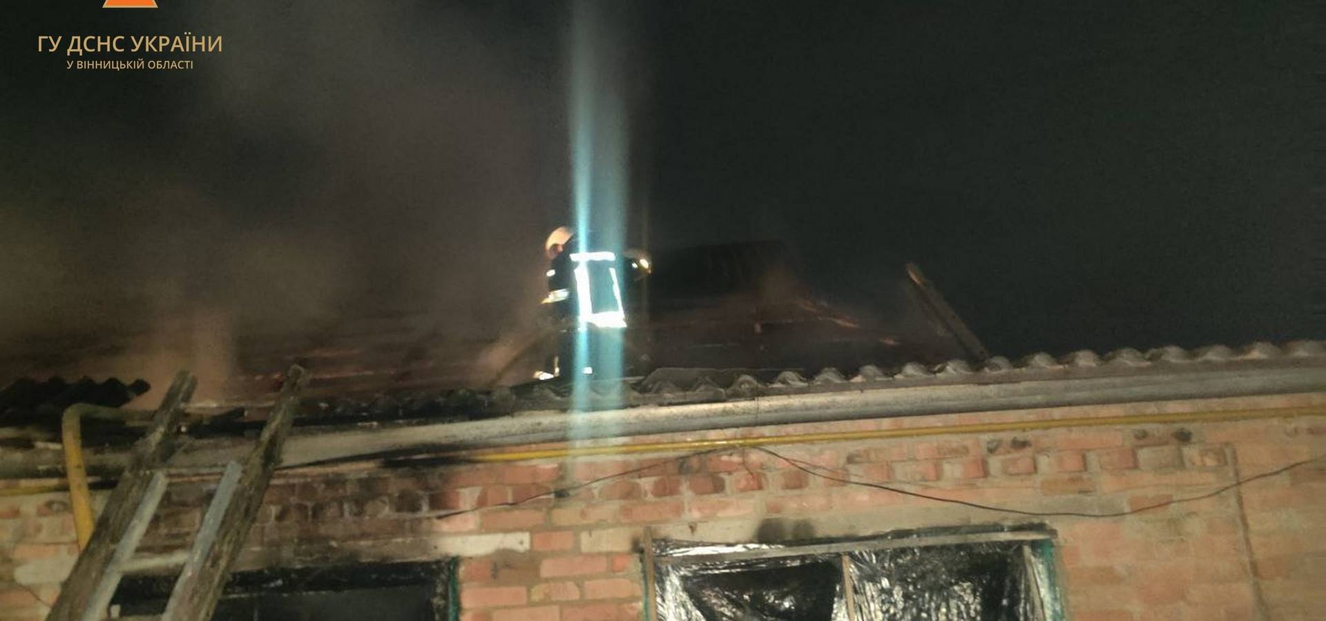 У селі на Вінниччині спалахнула пожежа. Загинув 42-річний чоловік