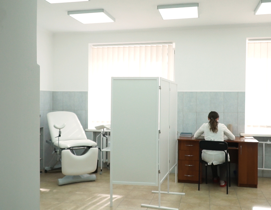 У Хмільницькій центральній лікарні цілодобово працює гінекологічний кабінет безбар'єрного доступу