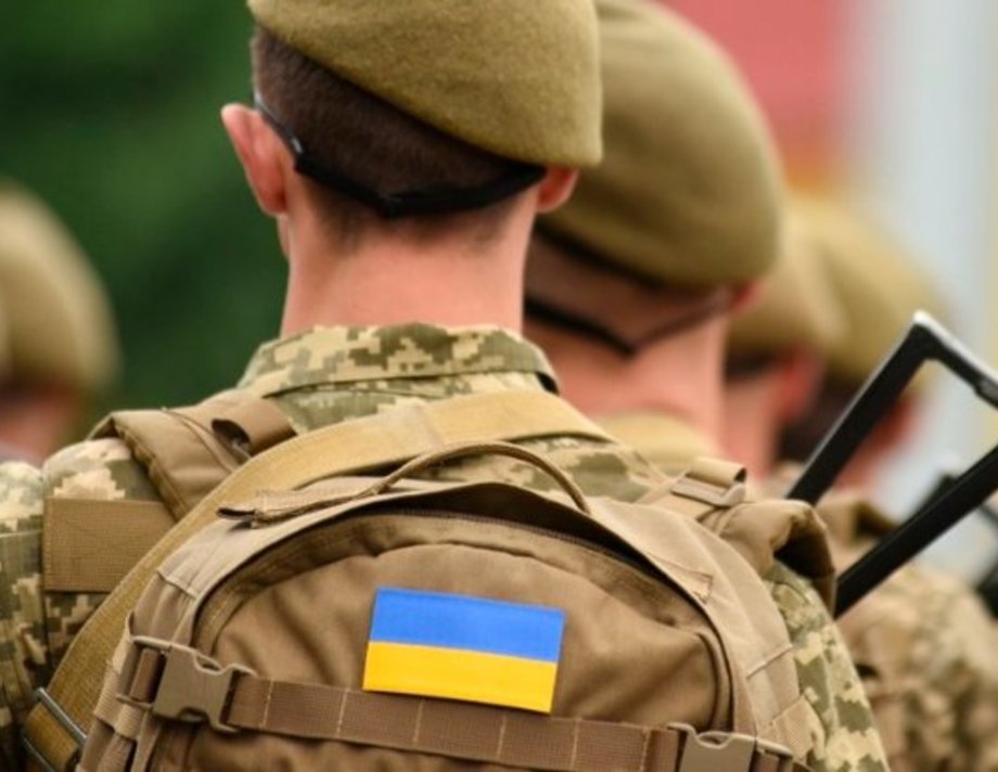 В Україні на 90 днів продовжили воєнний стан та мобілізацію