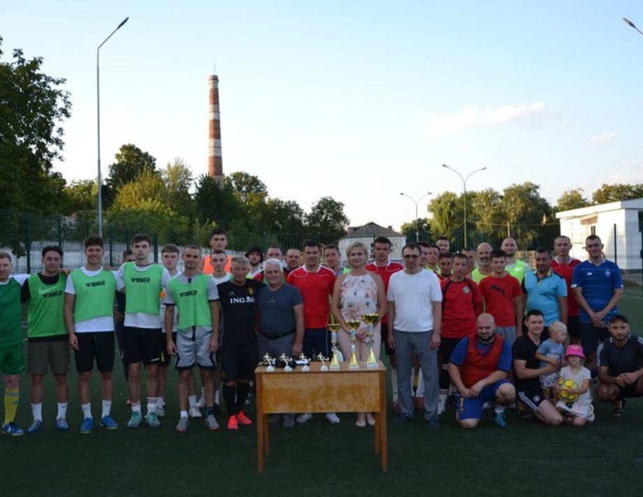 У Хмільнику розпочався благодійний турнір з міні-футболу "Битва районів"