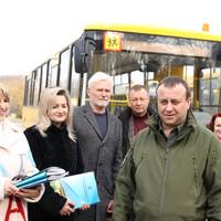 Хмільницька громада та ще 26 громад Вінниччини отримали шкільні автобуси