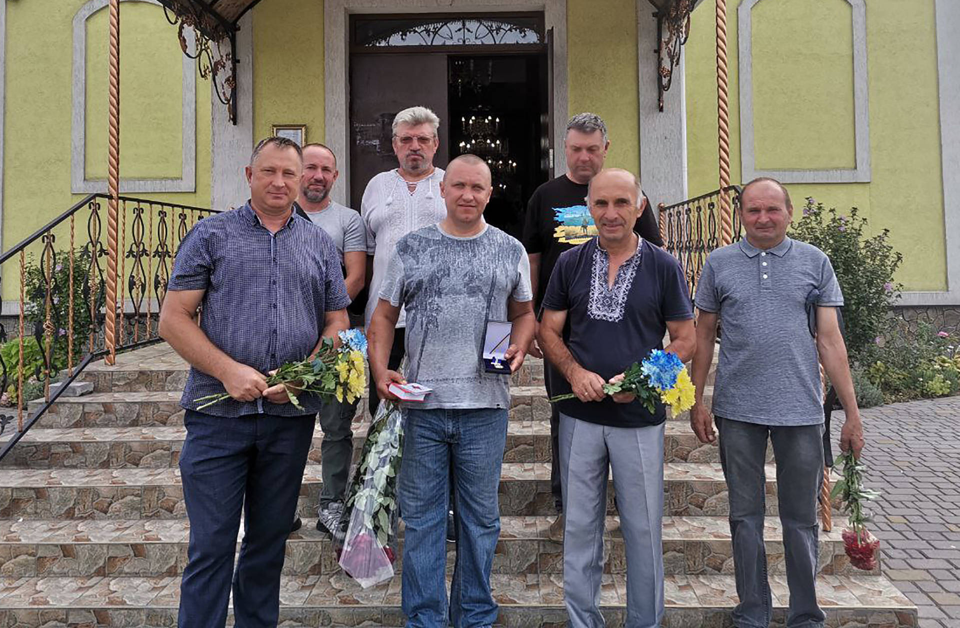 Волонтера з Хмільника удостоєно високої церковної нагороди