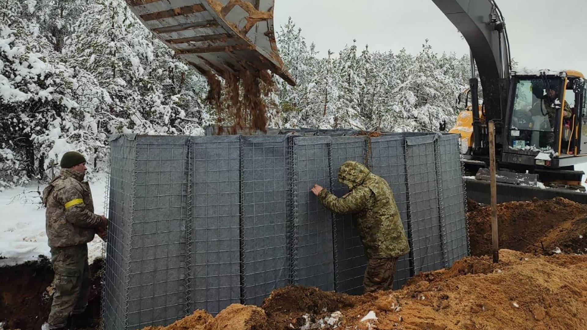 Бригада добровольців з Калинівки буде працювати на Донеччині 20 днів