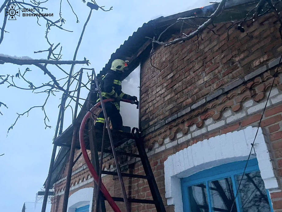 Сьогодні вранці в селі Хмільницького району спалахнула пожежа