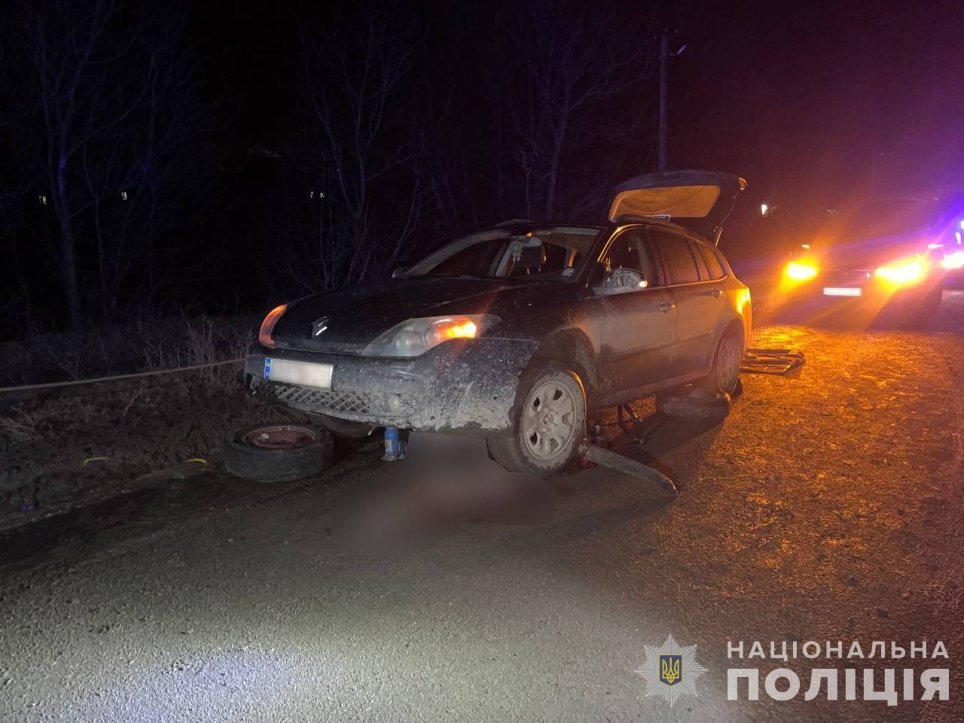 Трагедія у Війтівцях: водій переїхав лежачого на дорозі чоловіка