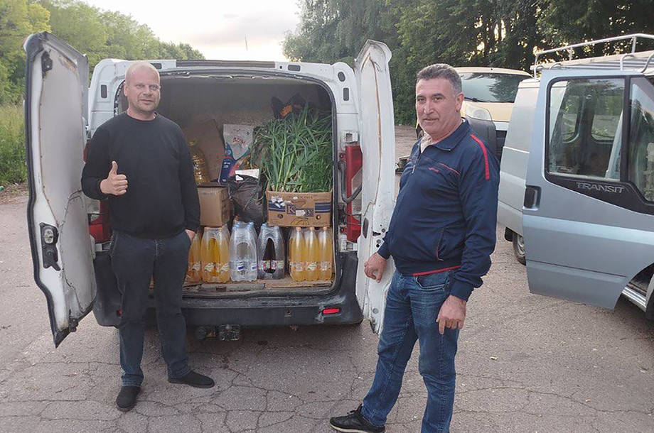 Захисники України подякували хмільницьким підприємцям та фермерам за допомогу