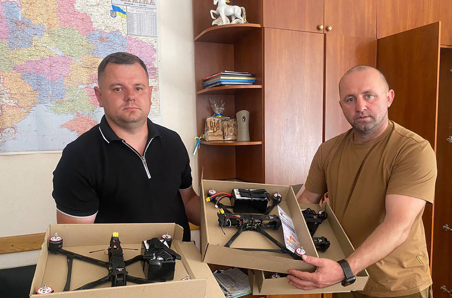 Підприємство "Поділля - Агро" передало на фронт "Дрони перемоги" 