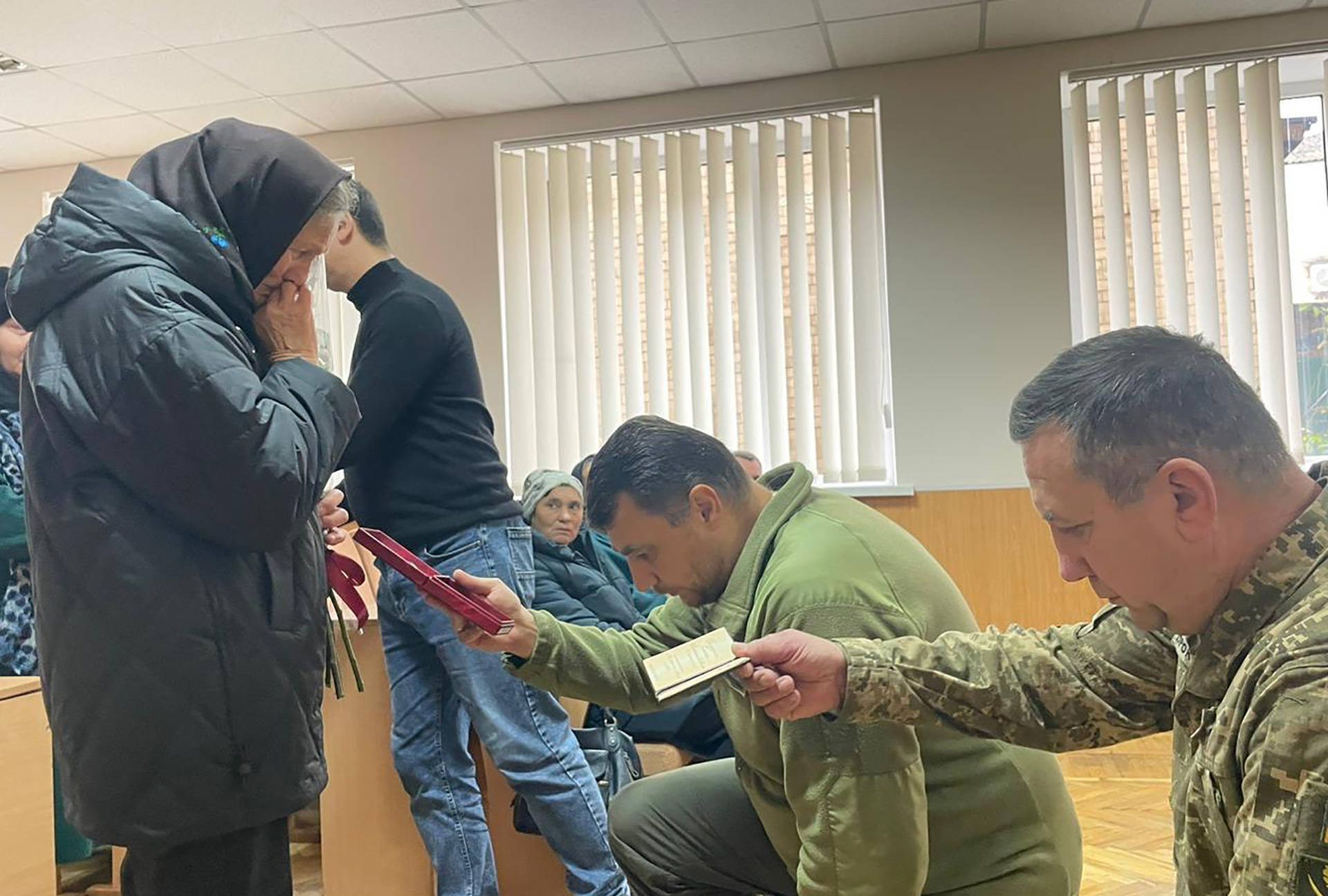 У Хмільнику вручили державні нагороди родинам загиблих захисників України