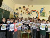 У Хмільнику в четвертій школі в по особливому відзначили День волонтера, День Збройних Сил України та День Святого Миколая