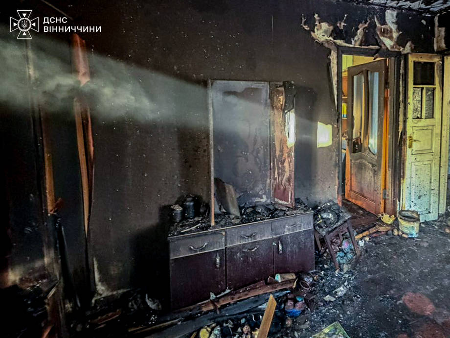 Під час пожежі в Хмільницькій громаді загинула 47-річна жінка