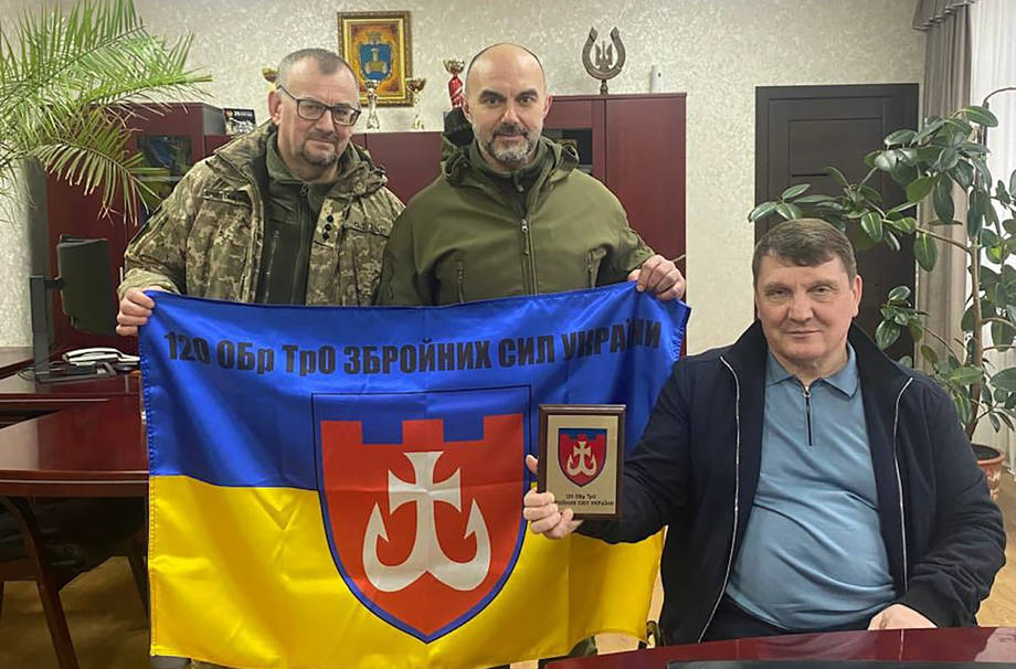 Захисники України подякували Хмільницькій громаді