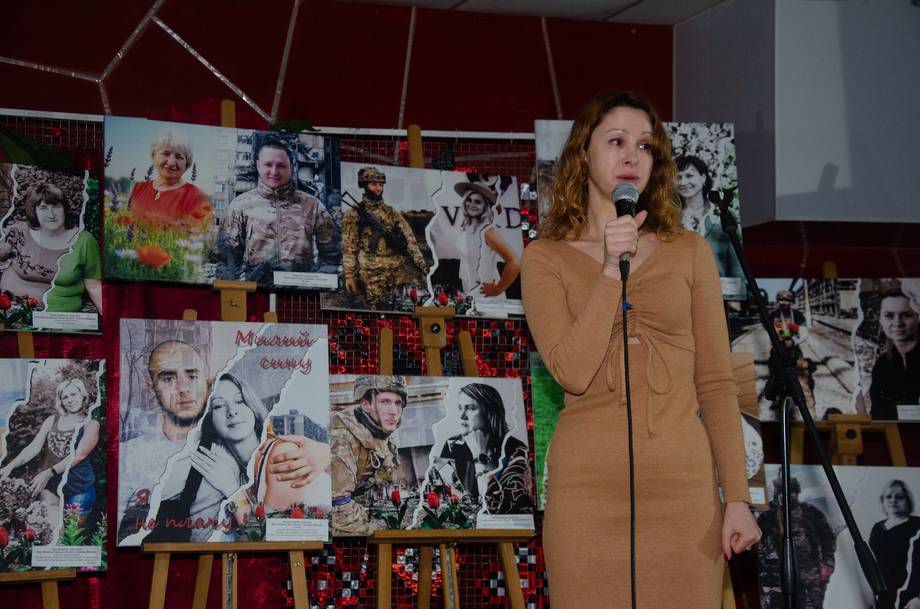 У Хмільнику відбулася презентація книг "Янголи Маріуполя" та "Душа в місті Марія"