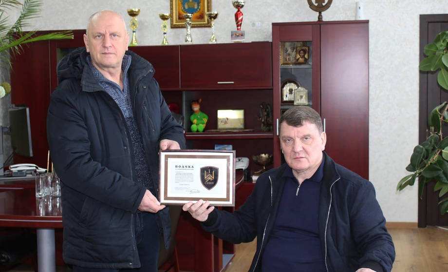 Військовослужбовець штурмового полку імені Дмитра Коцюбайла подякував Хмільницькій громаді за підтримку ЗСУ