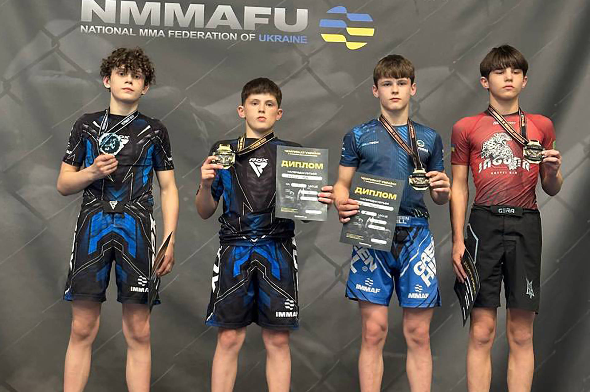 Юні бійці з Хмільника здобули нагороди на Чемпіонаті України з ММА та вибороли путівки на світову першість