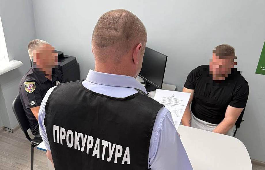 В Хмільницькому районі екскерівнику комунального підприємства оголосили підозру