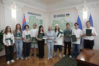 Наталя Заболотна зустрілася з випускниками, які отримали 200 балів з кількох предметів на НМТ