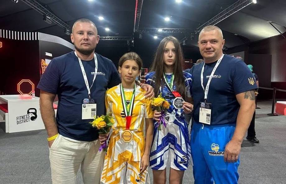 Спортсменки із Хмільника Владислава Зільонко та Дар’я Романко підкорили світ