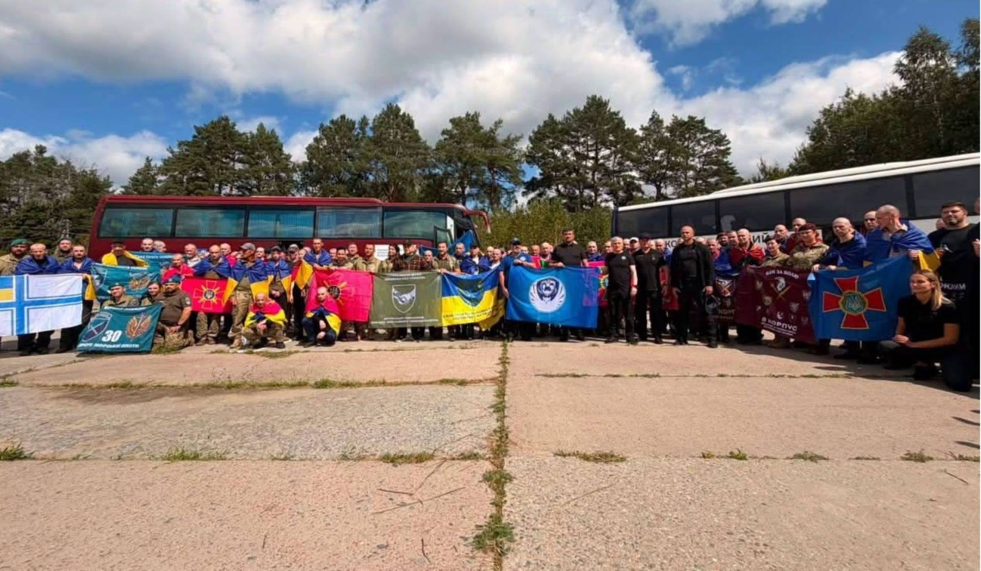 Ще 103 українські воїни повернулися з російського полону. Серед них шестеро Захисників з Вінниччини