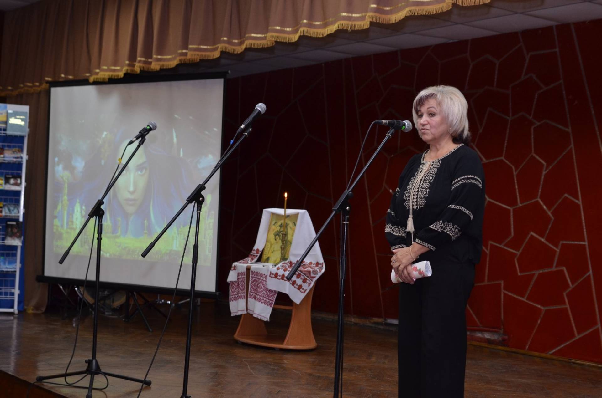 У Хмільнику презентували книгу про полеглих захисників «Хрещені свободою»